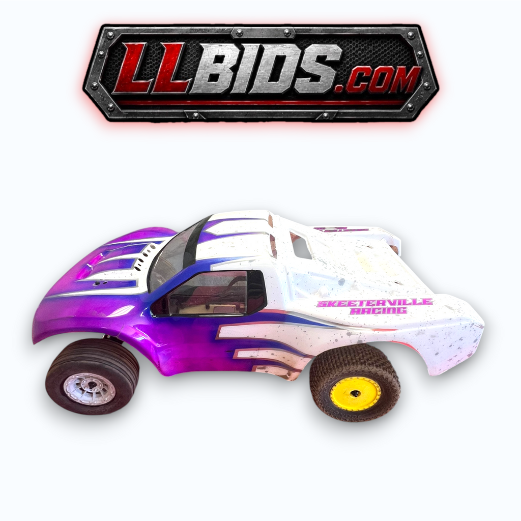 Team Associated SC7 2wd roller. LA420031