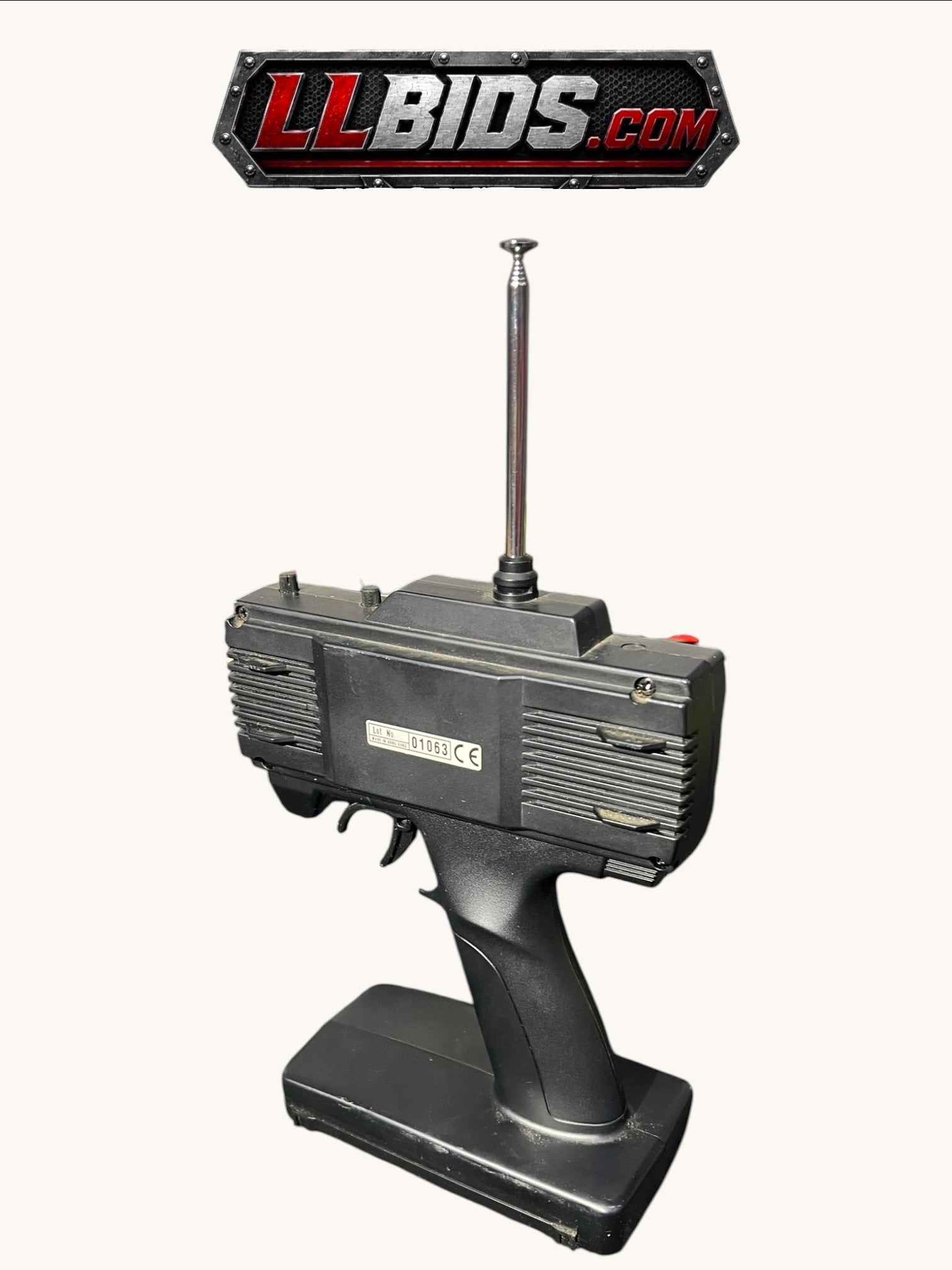 Duratrax Maximum MT. LA420021,