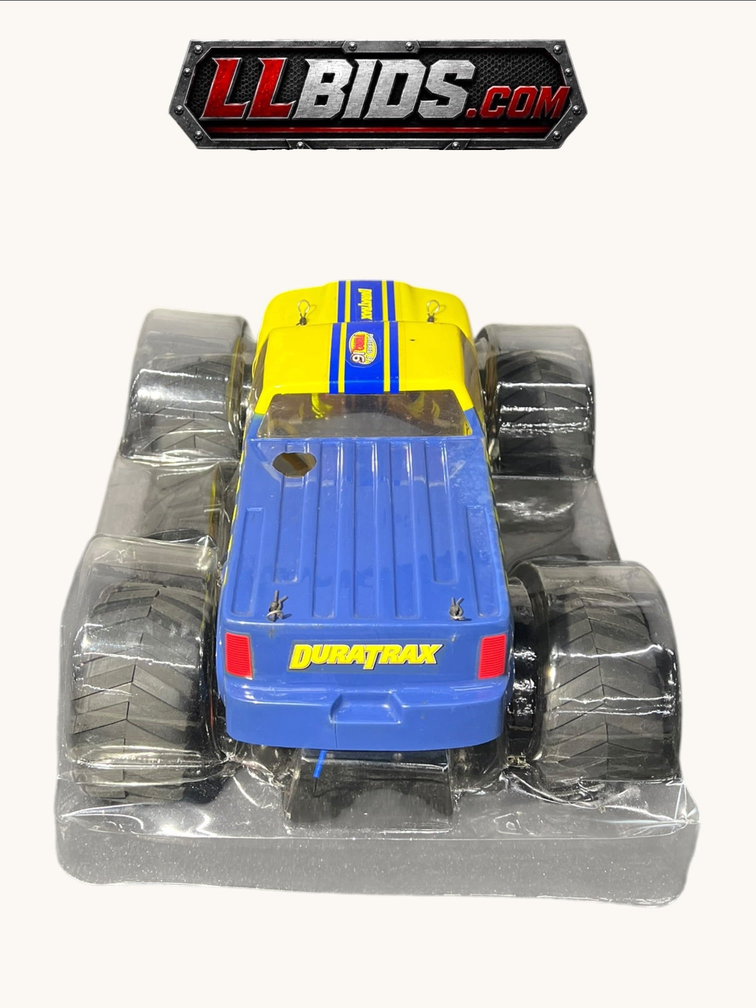 Duratrax Maximum MT. LA420021,